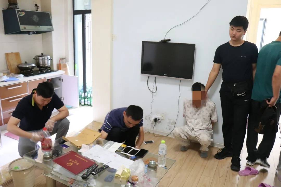 揭露暴力虛開犯罪現(xiàn)象，呼吁社會警惕警鐘長鳴
