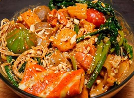最新麻辣拌，味覺盛宴的誘人魅力